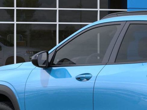 New 2026 Chevrolet Trax RS FWD image 12