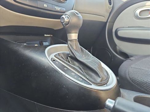 Used 2015 Kia Soul image 8