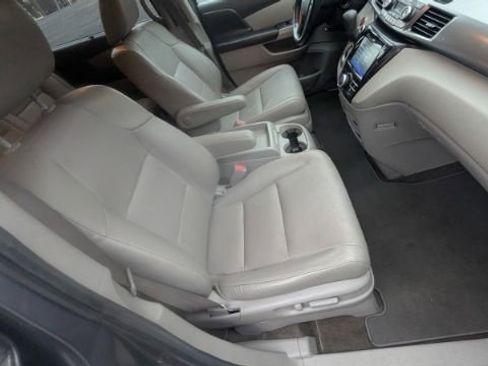 Used 2014 Honda Odyssey EX-L image 18