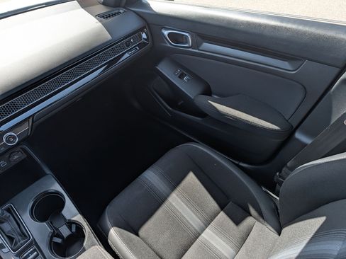 Used 2024 Honda Civic Sport image 12