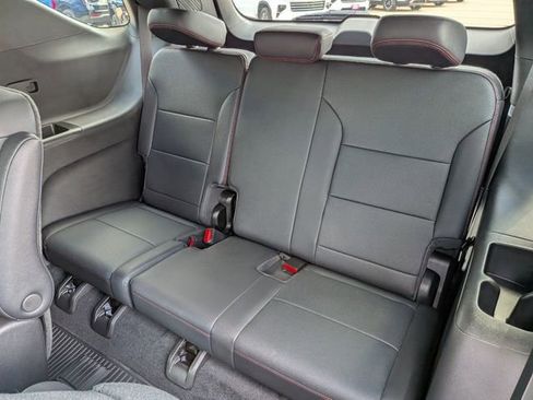 New 2026 Chevrolet Traverse RS w/ LPO, Floor Liner Package image 18