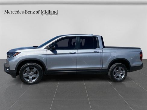 Used 2024 Honda Ridgeline TrailSport image 4