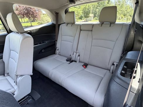 Used 2017 Honda Pilot EX-L image 32