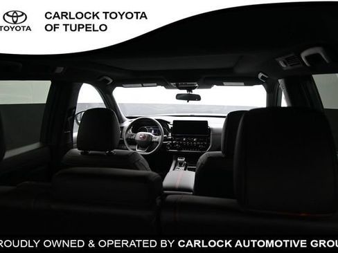 Used 2026 Nissan Pathfinder Rock Creek AWD/4WD image 17