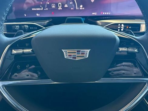 New 2026 Cadillac Escalade Sport w/ LPO, ONYX Package AWD/4WD image 12