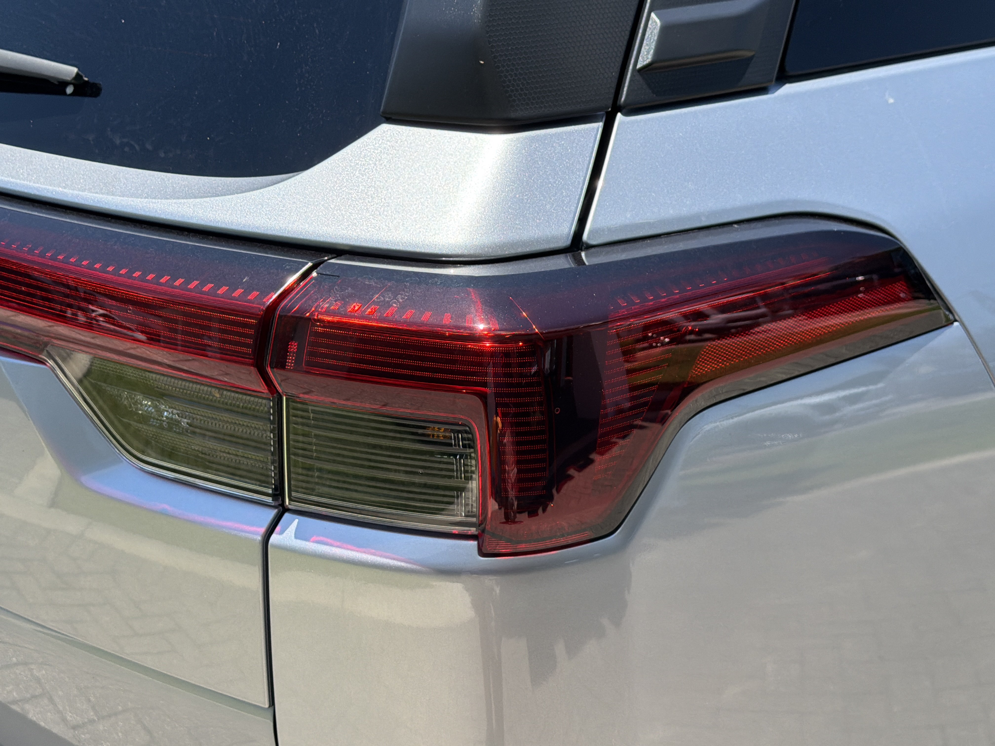New 2026 Subaru Outback Limited AWD/4WD image 11