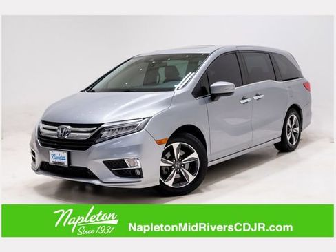 Used 2019 Honda Odyssey Touring image 1