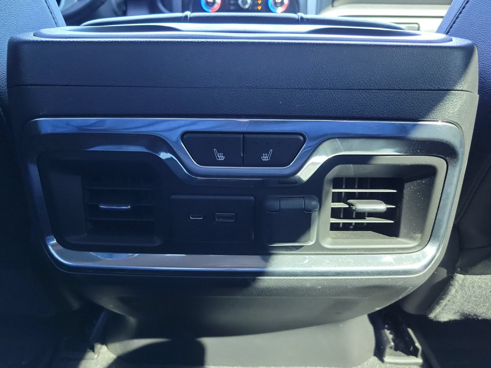 Used 2019 GMC Sierra 1500 SLT w/ SLT Premium Plus Package AWD/4WD image 11