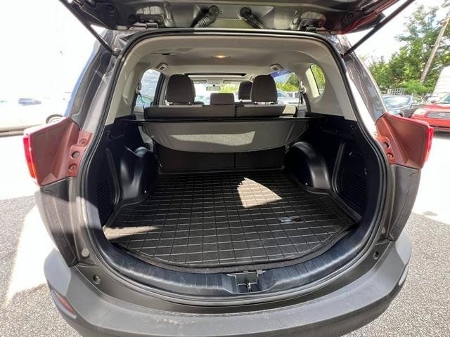 Used 2013 Toyota RAV4 XLE AWD/4WD image 21