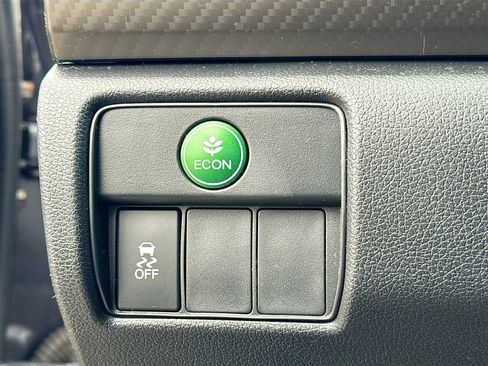 Used 2017 Honda Accord Sport Special Edition image 28