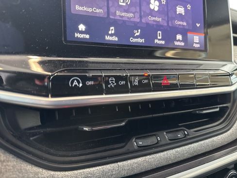 Used 2022 Jeep Compass Latitude w/ Convenience Group image 40