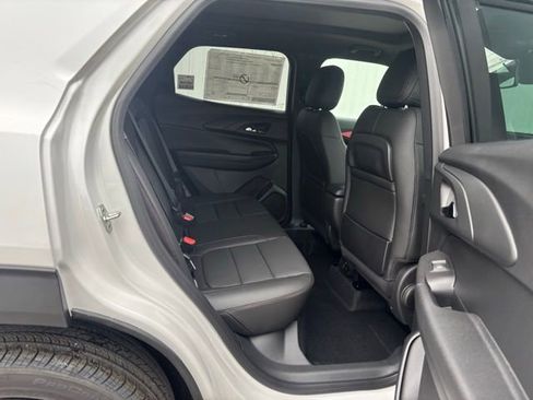New 2026 Chevrolet TrailBlazer RS w/ Convenience Package FWD image 19