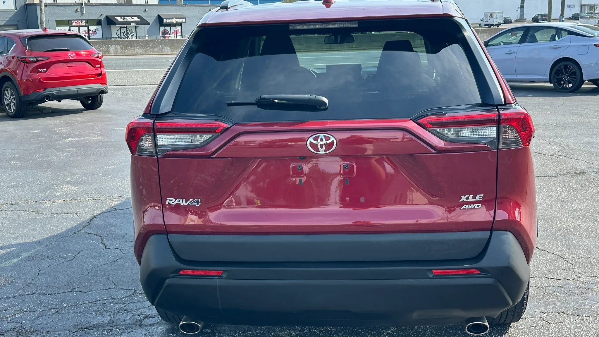 Used 2019 Toyota RAV4 XLE w/ All Weather Liner Package AWD/4WD image 6