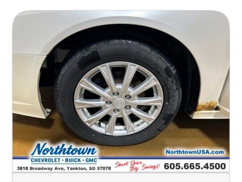 Used 2011 Buick Lucerne CXL FWD image 24