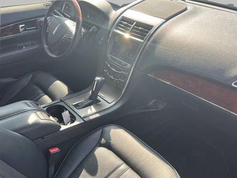 Used 2013 Lincoln MKX AWD image 10