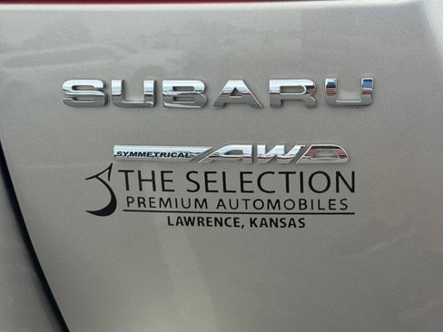 Used 2019 Subaru Outback 2.5i Limited w/ Protection Package #1 AWD/4WD image 13