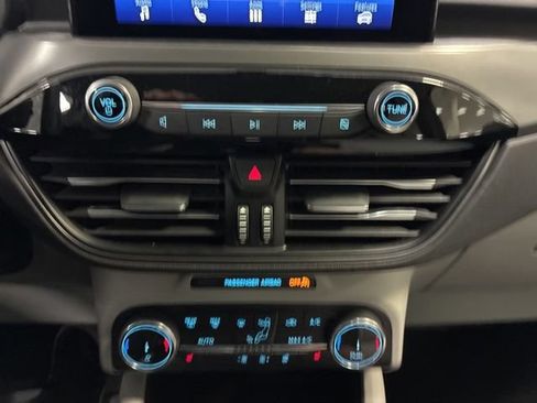 Used 2023 Ford Escape Active AWD/4WD image 32