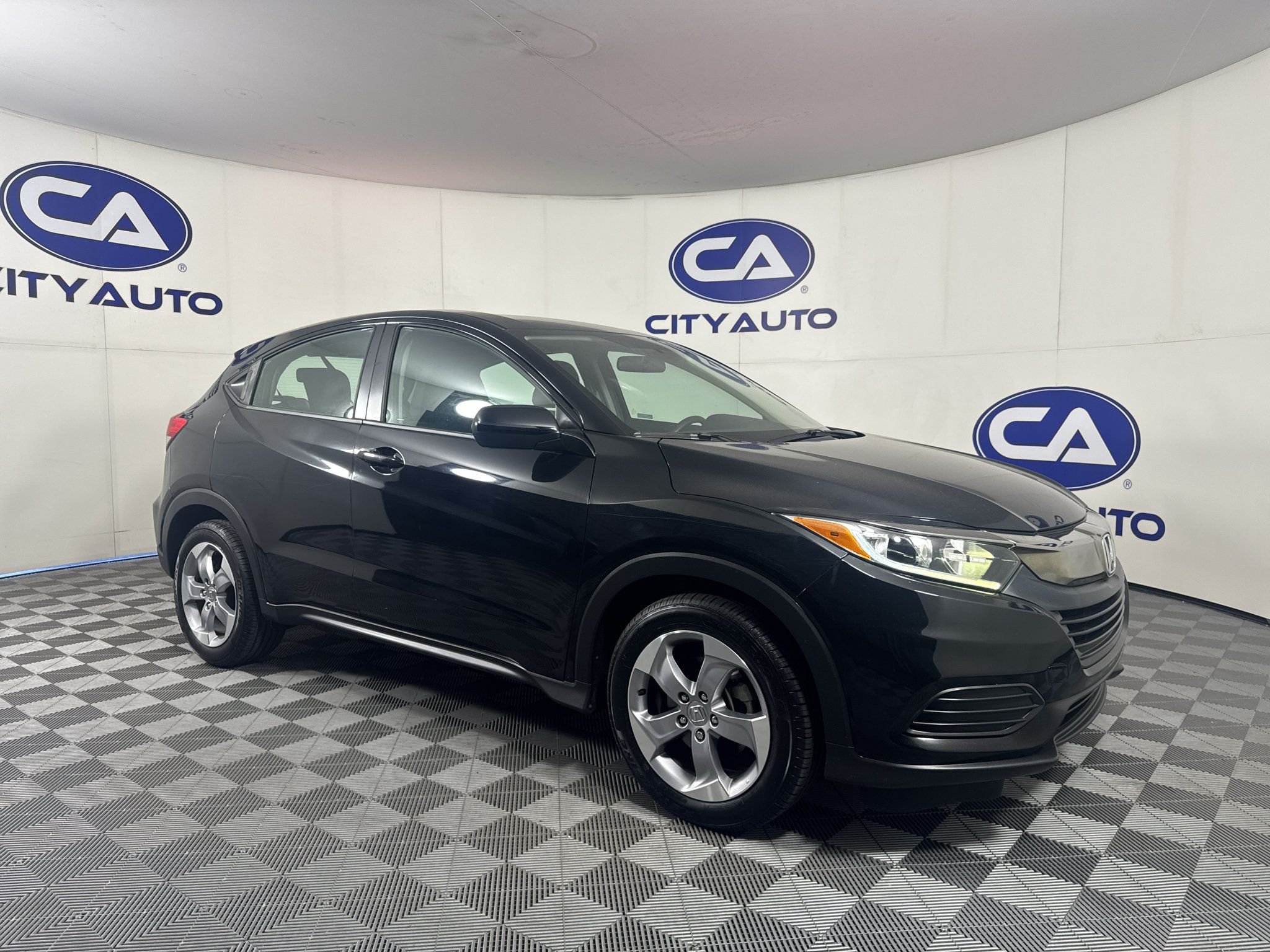 Used 2022 Honda HR-V LX image 1