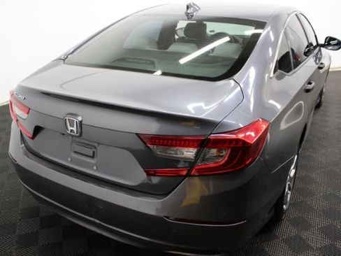Used 2018 Honda Accord LX image 6