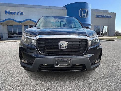Used 2023 Honda Ridgeline RTL-E image 2
