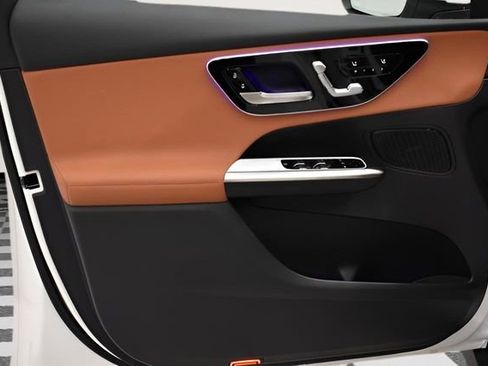 New 2026 Mercedes-Benz GLC 300 4MATIC image 22