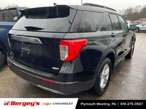 Used 2020 Ford Explorer XLT w/ Equipment Group 202A image 8