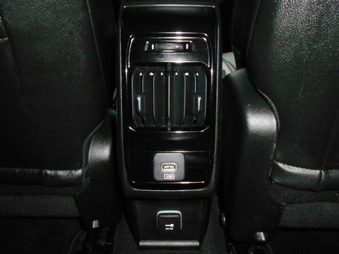 Used 2024 Jeep Compass Limited AWD/4WD image 12