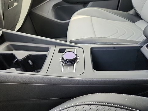 New 2026 Volkswagen Tiguan SE R-Line FWD image 20