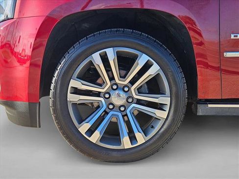 Used 2019 GMC Yukon Denali w/ Denali Ultimate Package image 27