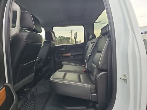 Used 2019 Chevrolet Silverado 2500 High Country w/ Duramax Plus Package image 27