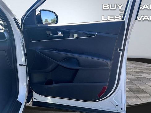 Used 2016 Kia Sorento AWD w/ LX Convenience Package image 23