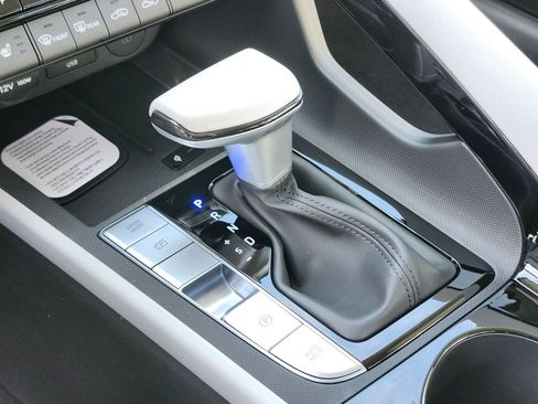 New 2026 Hyundai Elantra Limited w/ Cargo Package FWD image 26