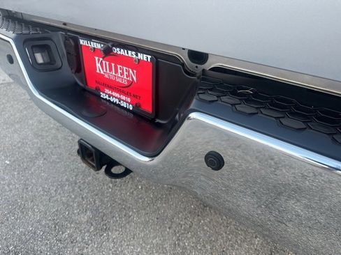 Used 2017 RAM 2500 Tradesman w/ Chrome Appearance Group image 14