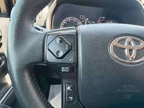 Used 2021 Toyota 4Runner TRD Off-Road AWD/4WD image 24