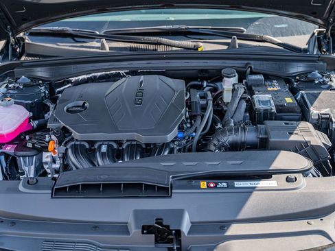 New 2026 Kia K5 LXS image 17