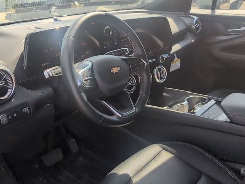 Used 2024 Chevrolet Blazer EV LT AWD/4WD image 5