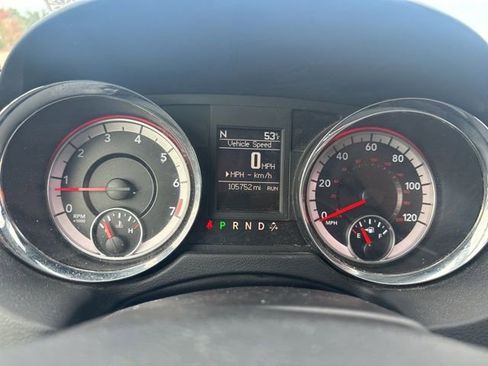 Used 2019 Dodge Grand Caravan SE w/ Rear Park Assist Package image 28