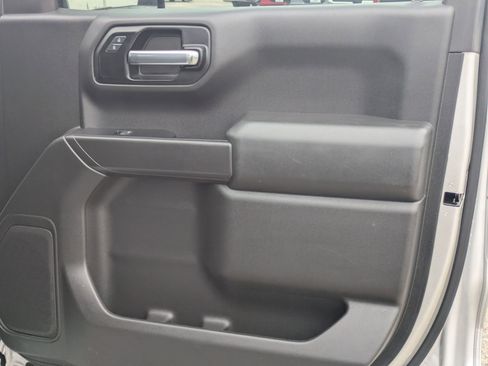 Used 2022 Chevrolet Silverado 1500 Custom image 28