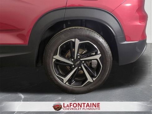 Certified 2021 Chevrolet TrailBlazer RS w/ Sun and Liftgate Package image 34