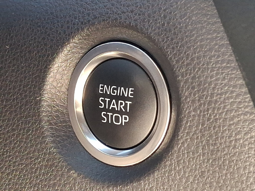 Used 2025 Toyota Corolla SE FWD image 23