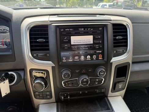 Used 2017 RAM 1500 Big Horn AWD/4WD image 14