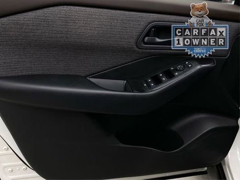 Used 2023 Nissan Rogue S AWD/4WD image 23