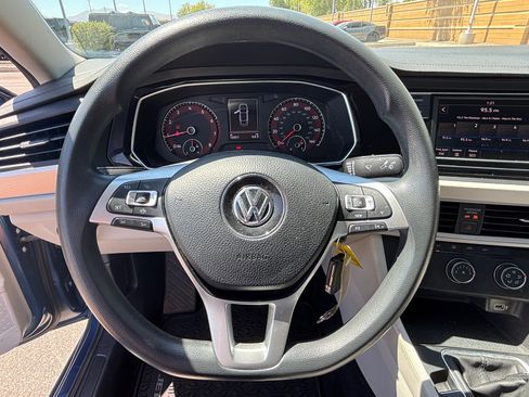 Used 2019 Volkswagen Jetta S w/ Driver Assistance Package FWD image 12