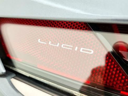 Used 2024 Lucid Air Touring AWD/4WD image 30