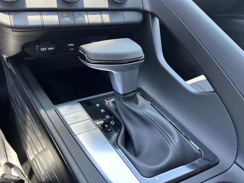 New 2026 Hyundai Elantra SE FWD image 25