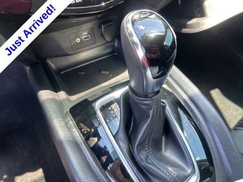 Used 2018 Nissan Rogue S FWD image 24