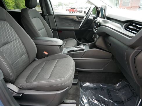 Certified 2025 Ford Escape Active w/ Cold Weather Package AWD/4WD image 10