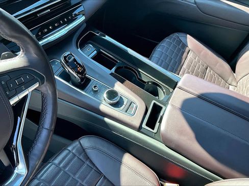 Used 2023 Cadillac Escalade ESV Premium Luxury Platinum w/ LPO, Radiant Package image 17