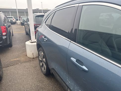 Used 2023 Ford Escape Platinum image 13