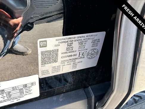 Used 2024 Chevrolet Tahoe Z71 w/ Luxury Package image 18